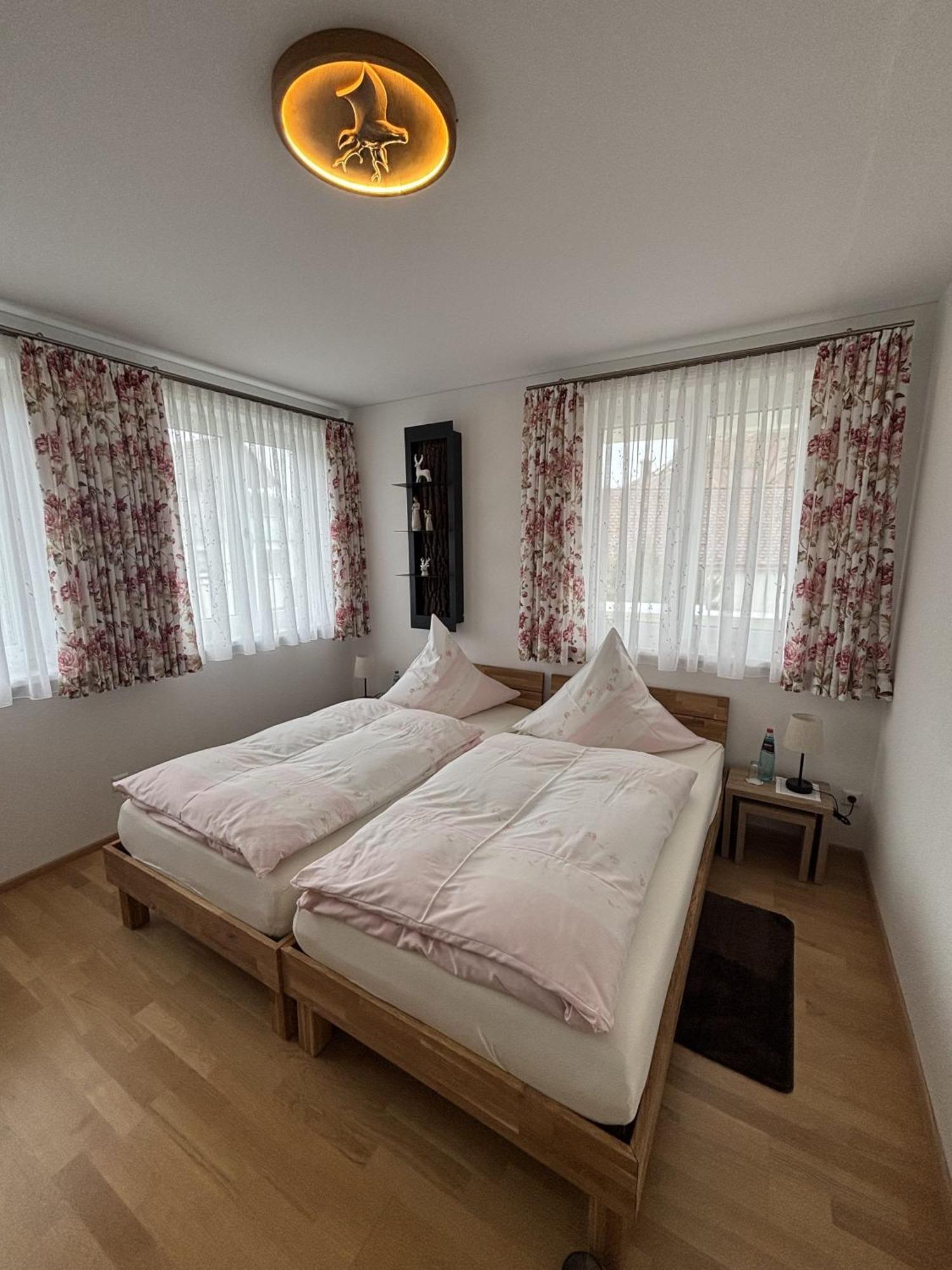 Friedenweiler Steppacher Ferienappartements מראה חיצוני תמונה